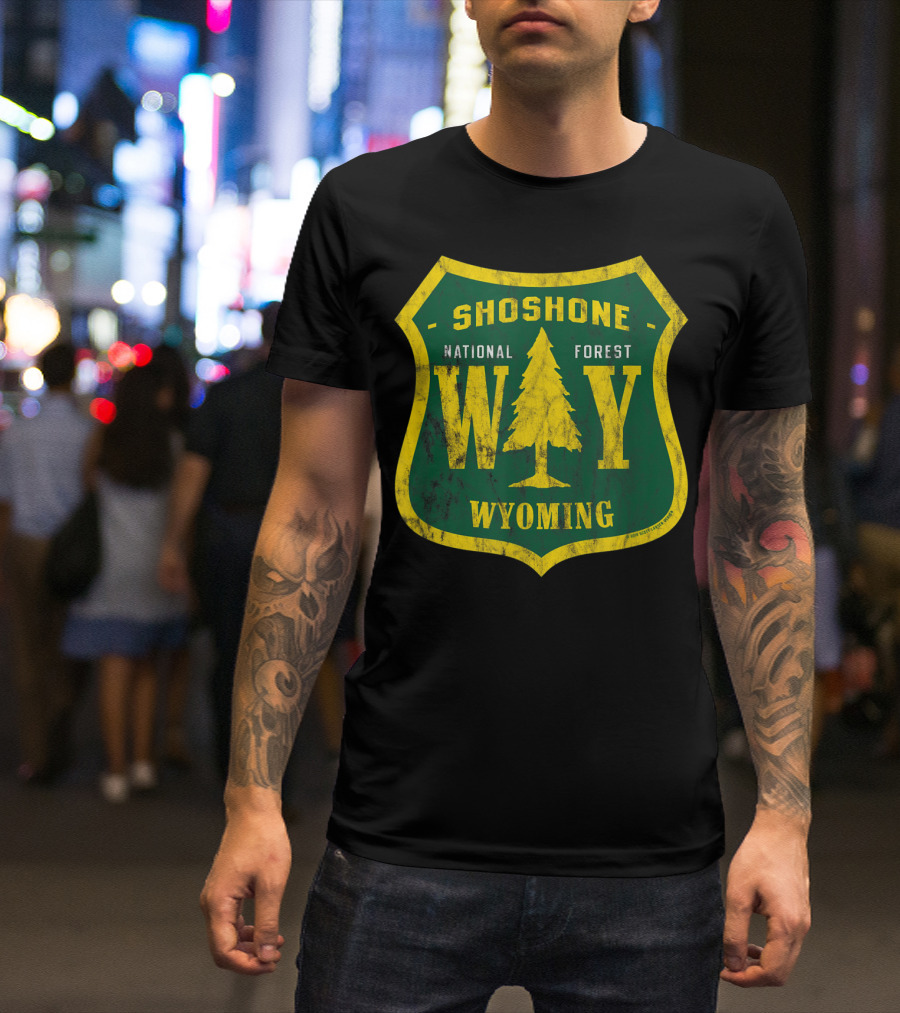 Shoshone National Forest Wyoming Shield WY Tree Emblem T-Shirt