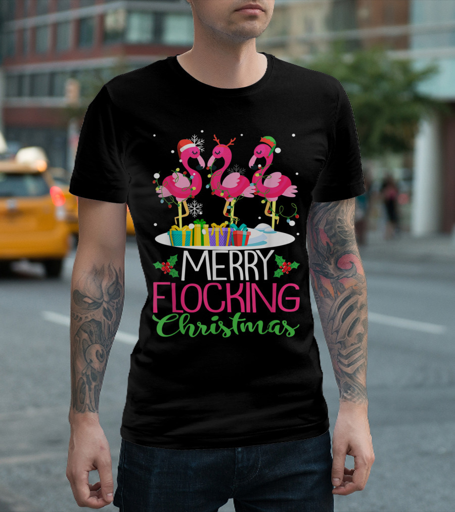 MERRY FLOCKING CHRISTMAS FLAMINGO PINK FESTIVE HOLIDAY T-Shirt