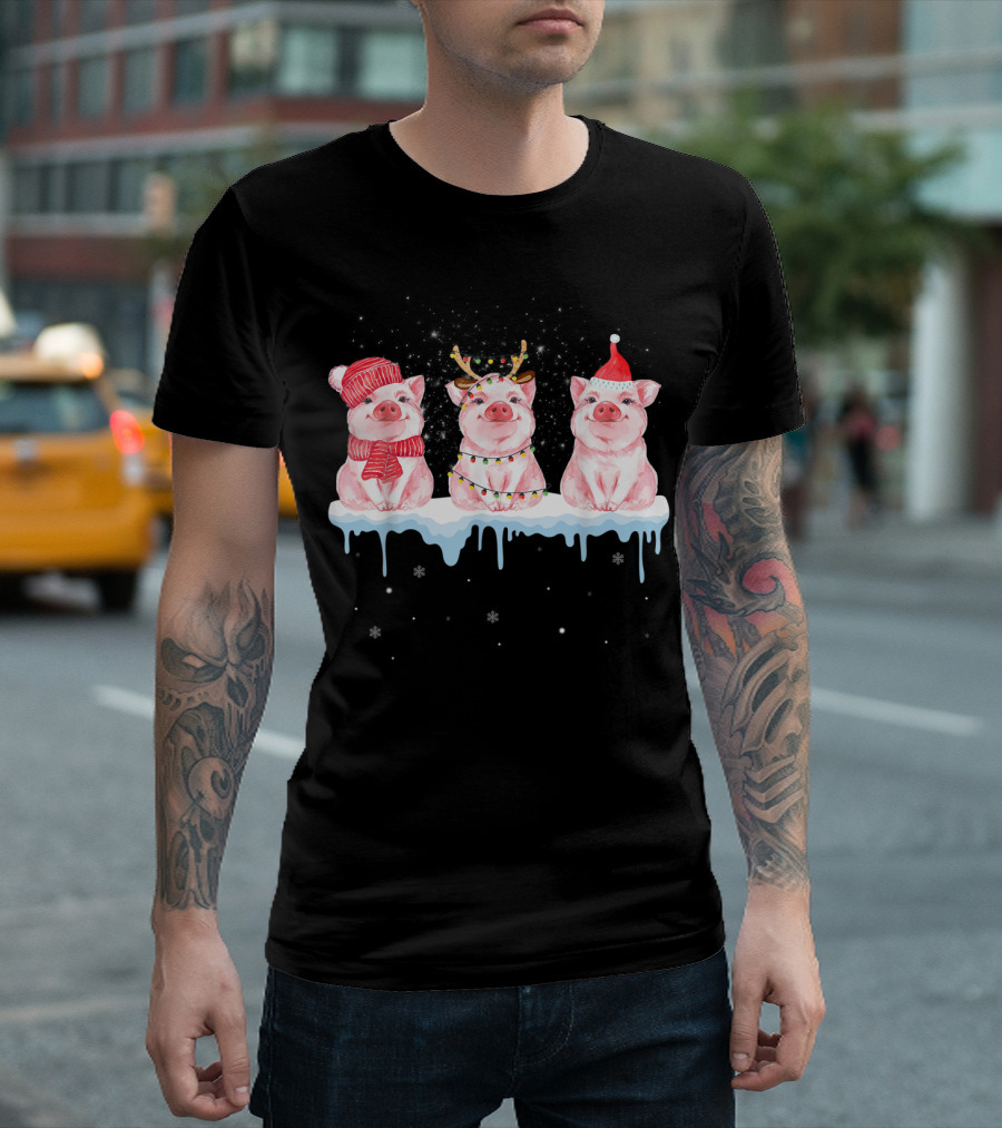 SANTA REINDEER PIGS SNOW FUNNY FARMING HOLIDAY FROSTY FESTIVE T-Shirt