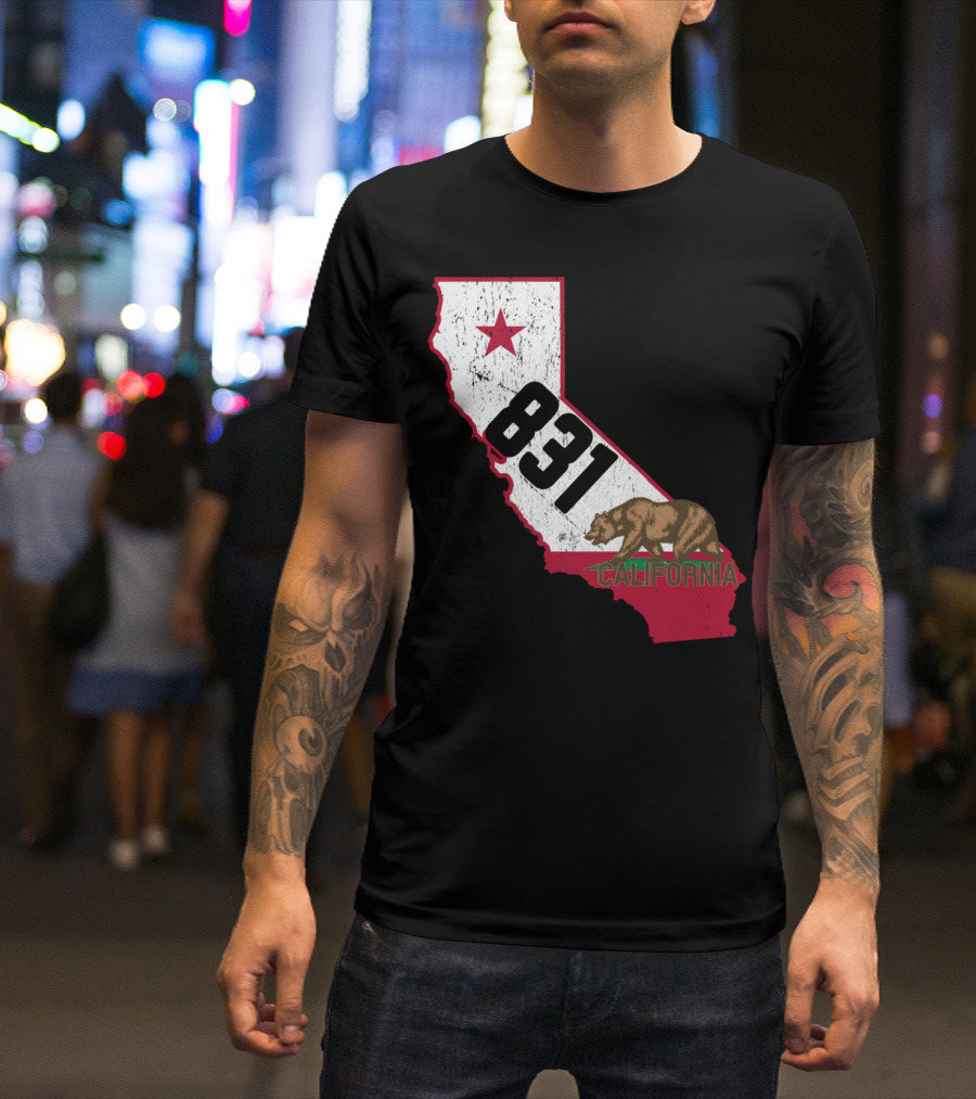 California Map Bear Design Monterey Area Code 831 T-Shirt