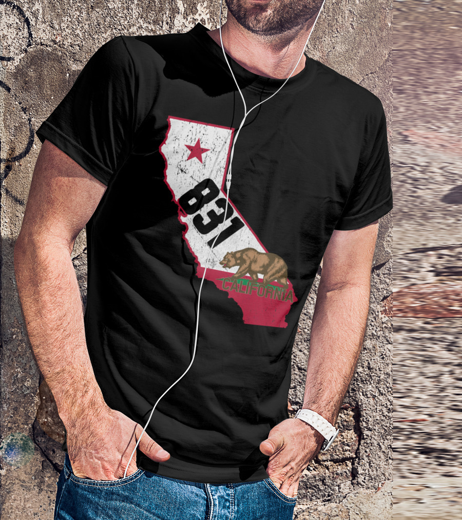 California Map Bear Design Monterey Area Code 831 T-Shirt