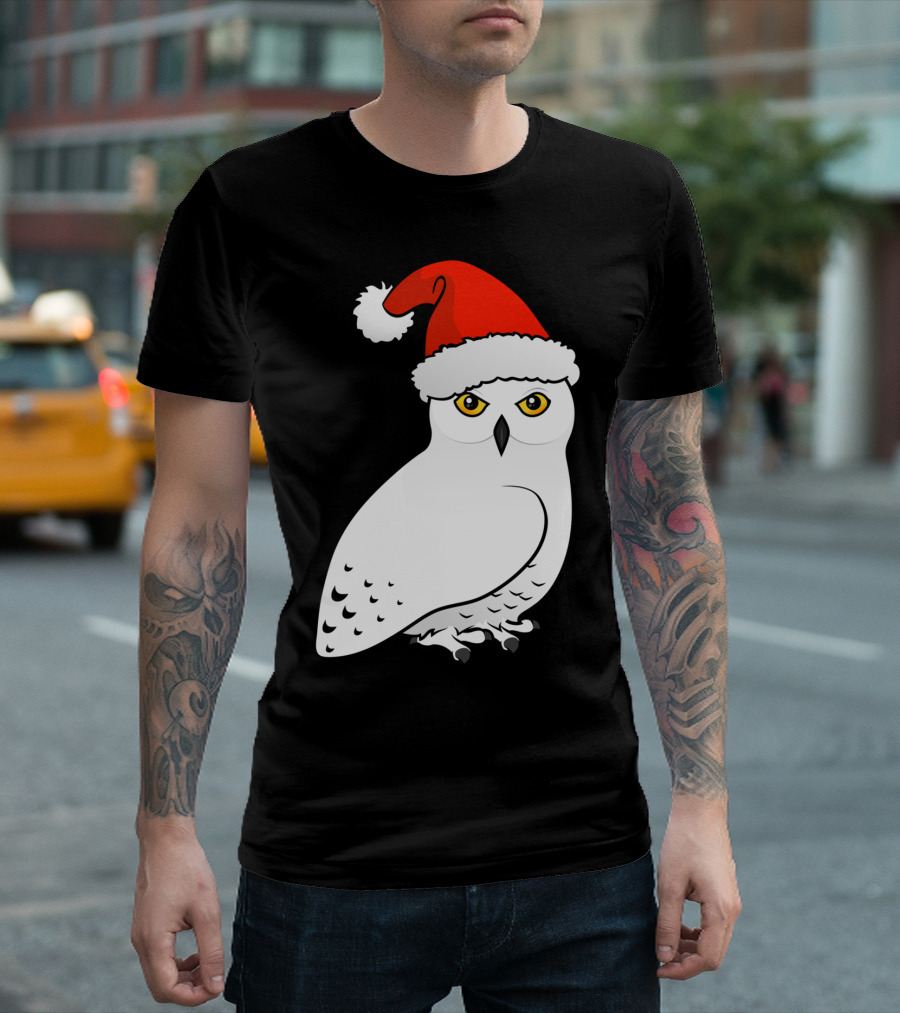 SNOWY OWL WEARING SANTA CLAUS HAT FOR FESTIVE HOLIDAY T-Shirt