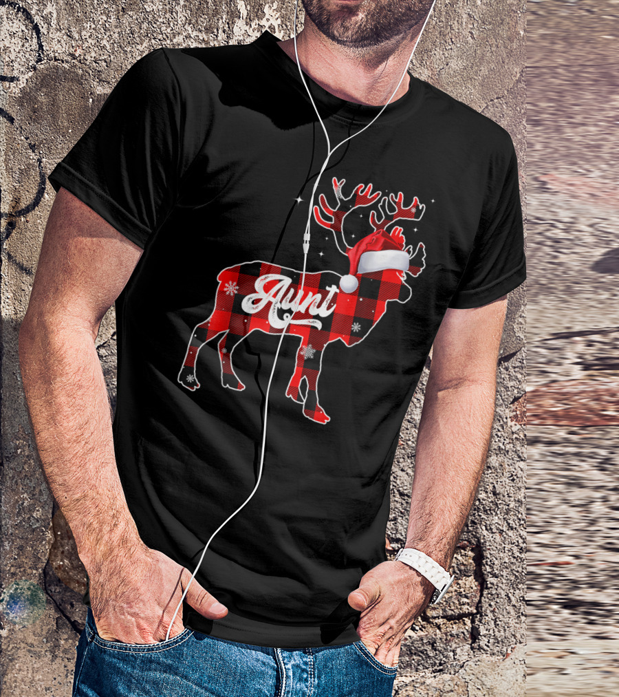 Aunt Deer Christmas Red Plaid Family Matching Santa Hat T-Shirt