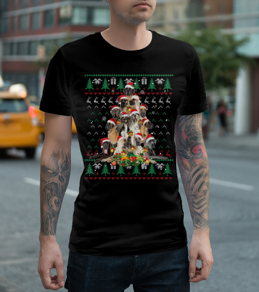 Great Dane Dogs in Santa Hats Christmas Pattern with Gifts and Trees T-Shirt