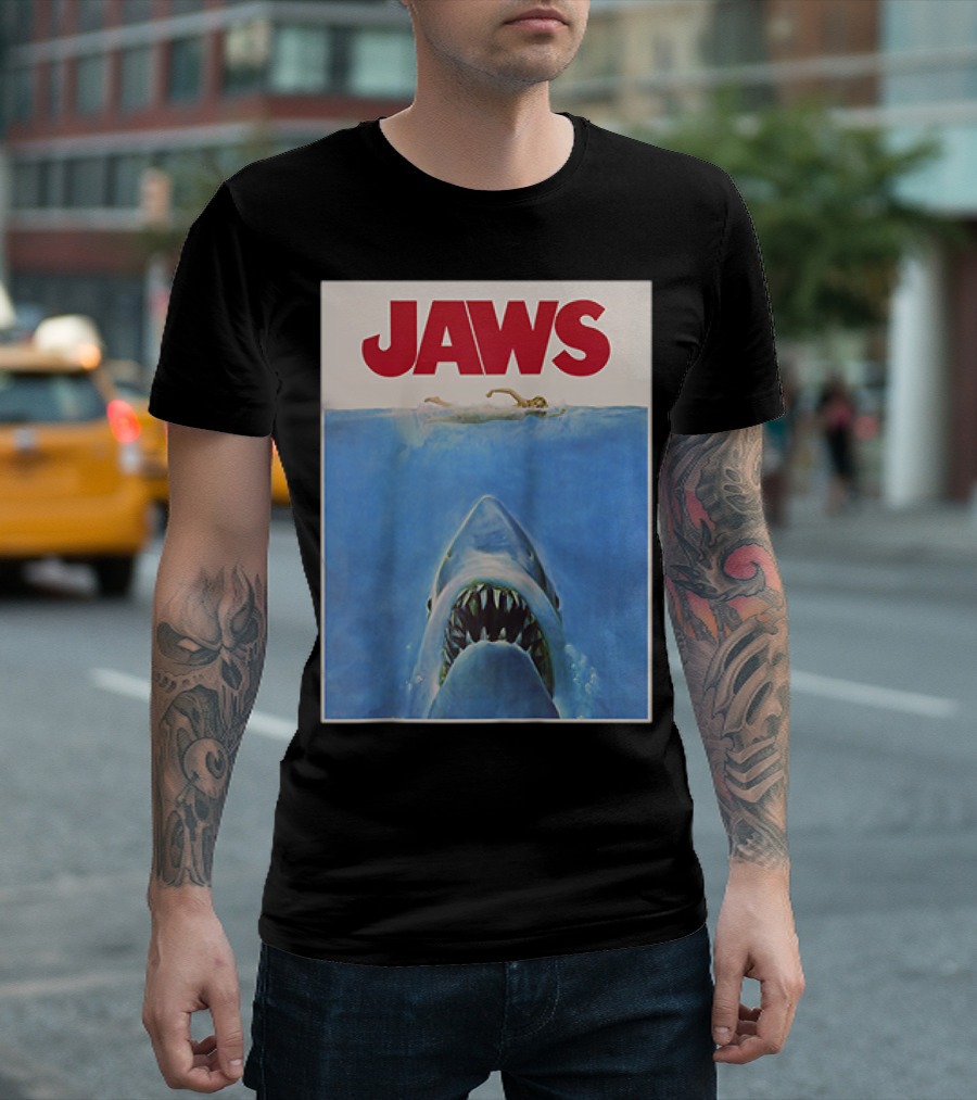 Jaws Movie Poster Classic Shark Image T-Shirt