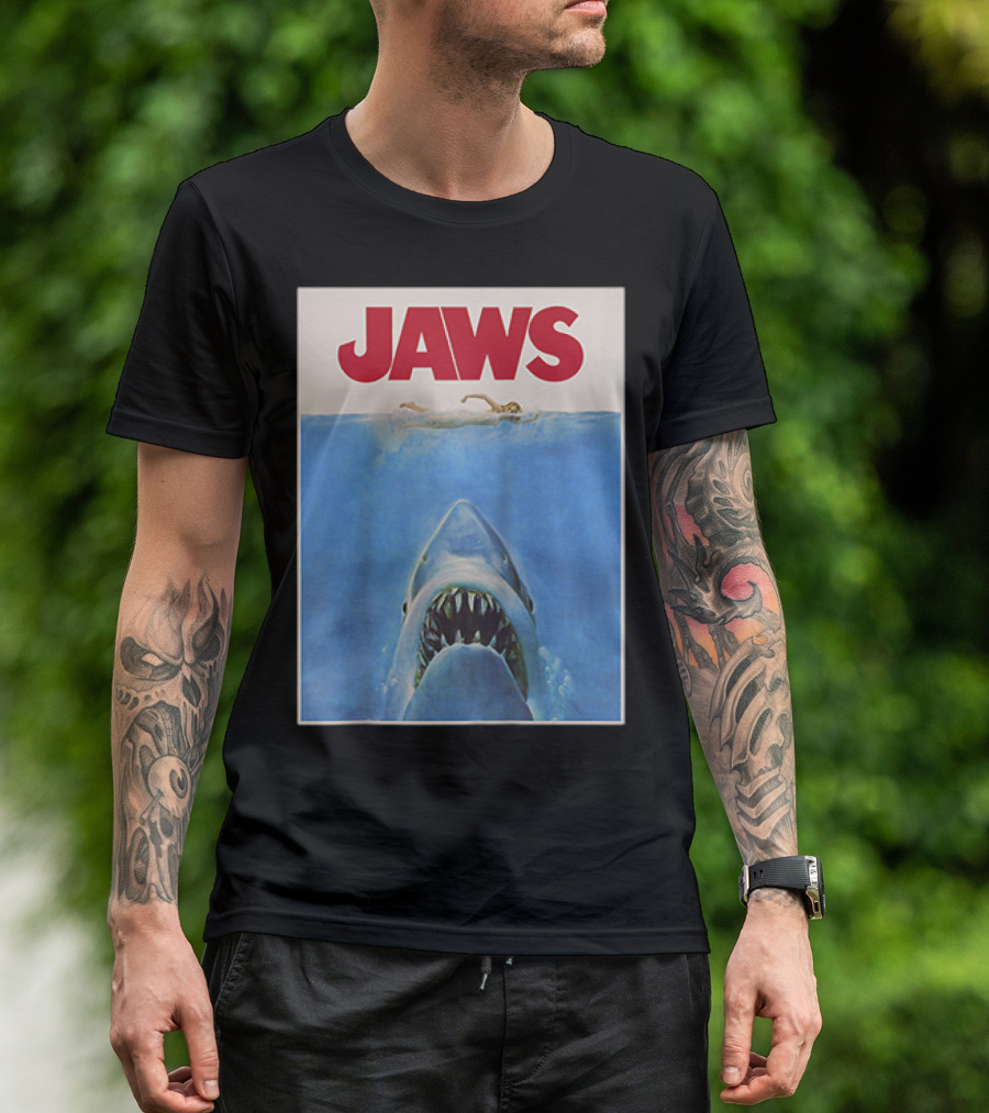 Jaws Movie Poster Classic Shark Image T-Shirt