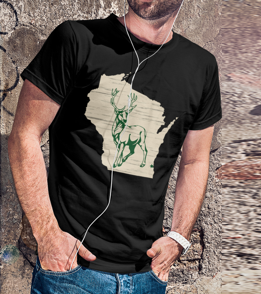 Milwaukee Wisconsin Green Deer Over State Silhouette Star T-Shirt