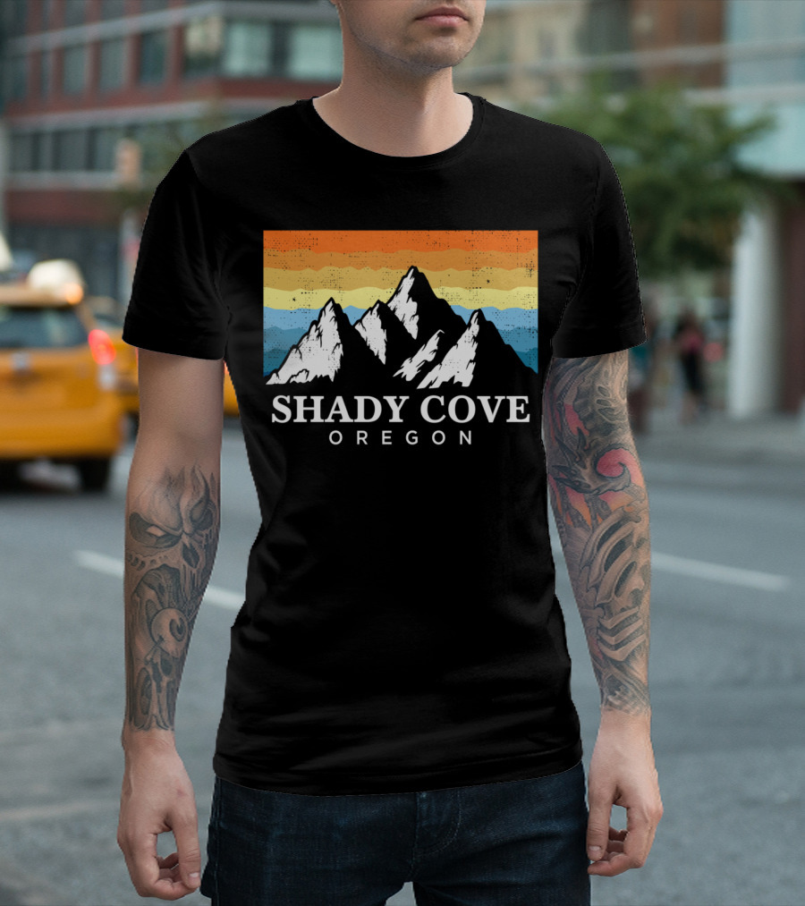 Shady Cove Oregon Vintage Mountain Hiking Retro Sunset T-Shirt