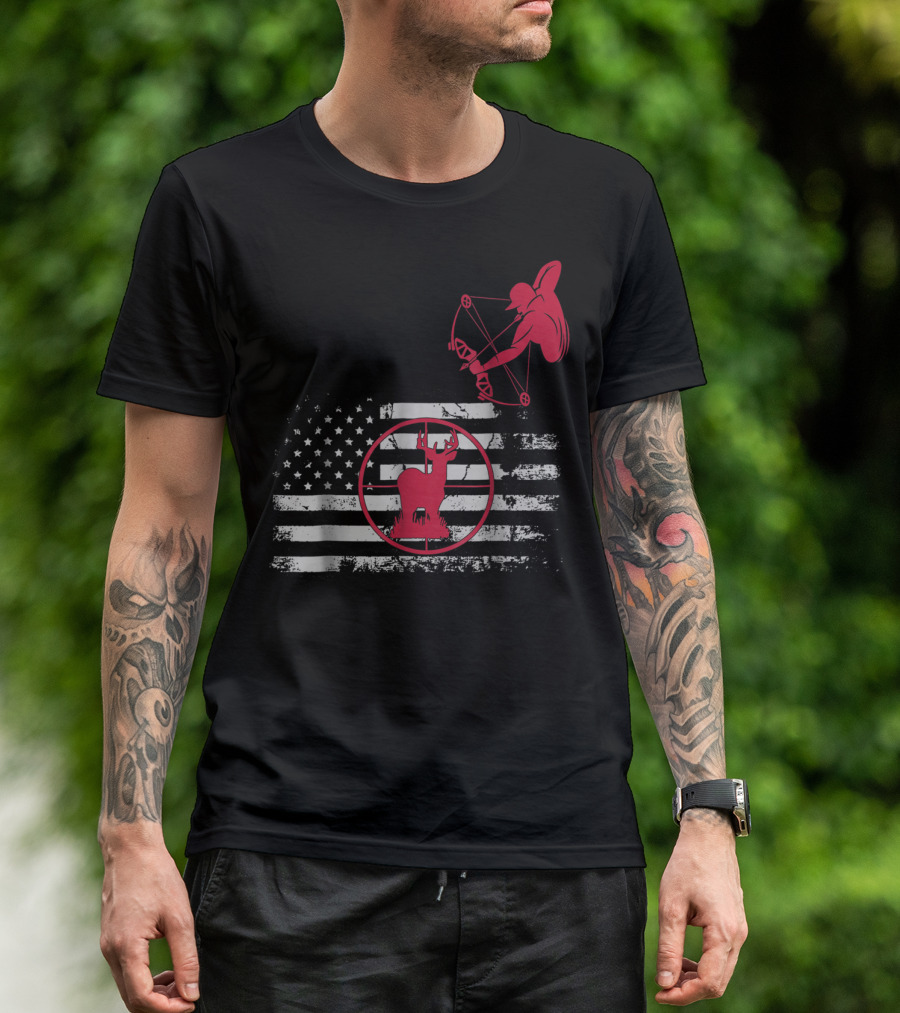 Bow Hunting American Flag Women Hunters Deer Archery T-Shirt