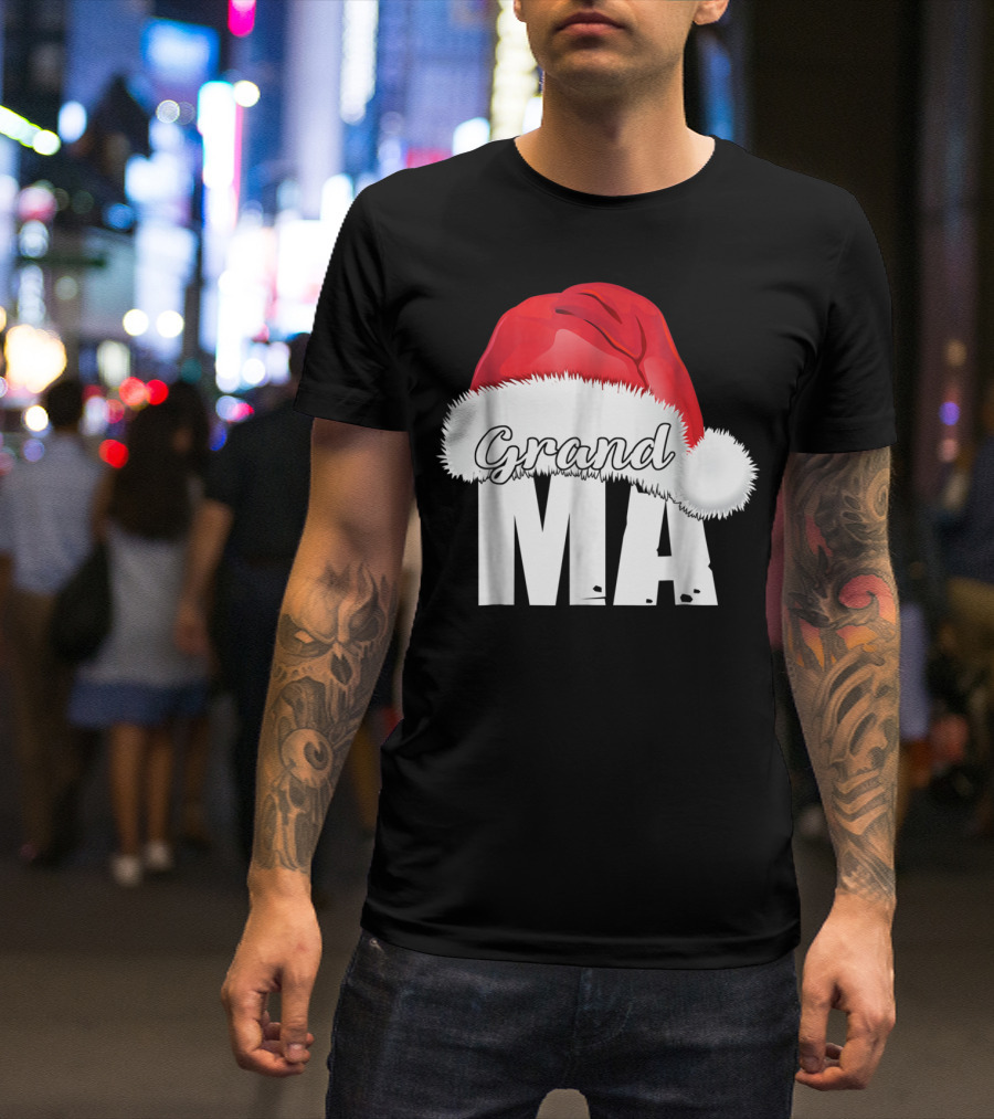 Grandma Christmas Santa Hat Family T-Shirt
