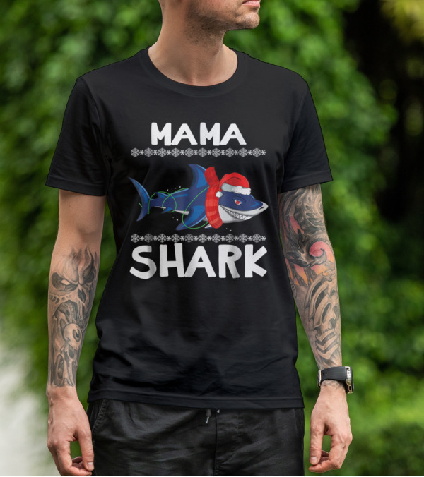 Mama Shark Christmas Santa Hat Ugly T-Shirt