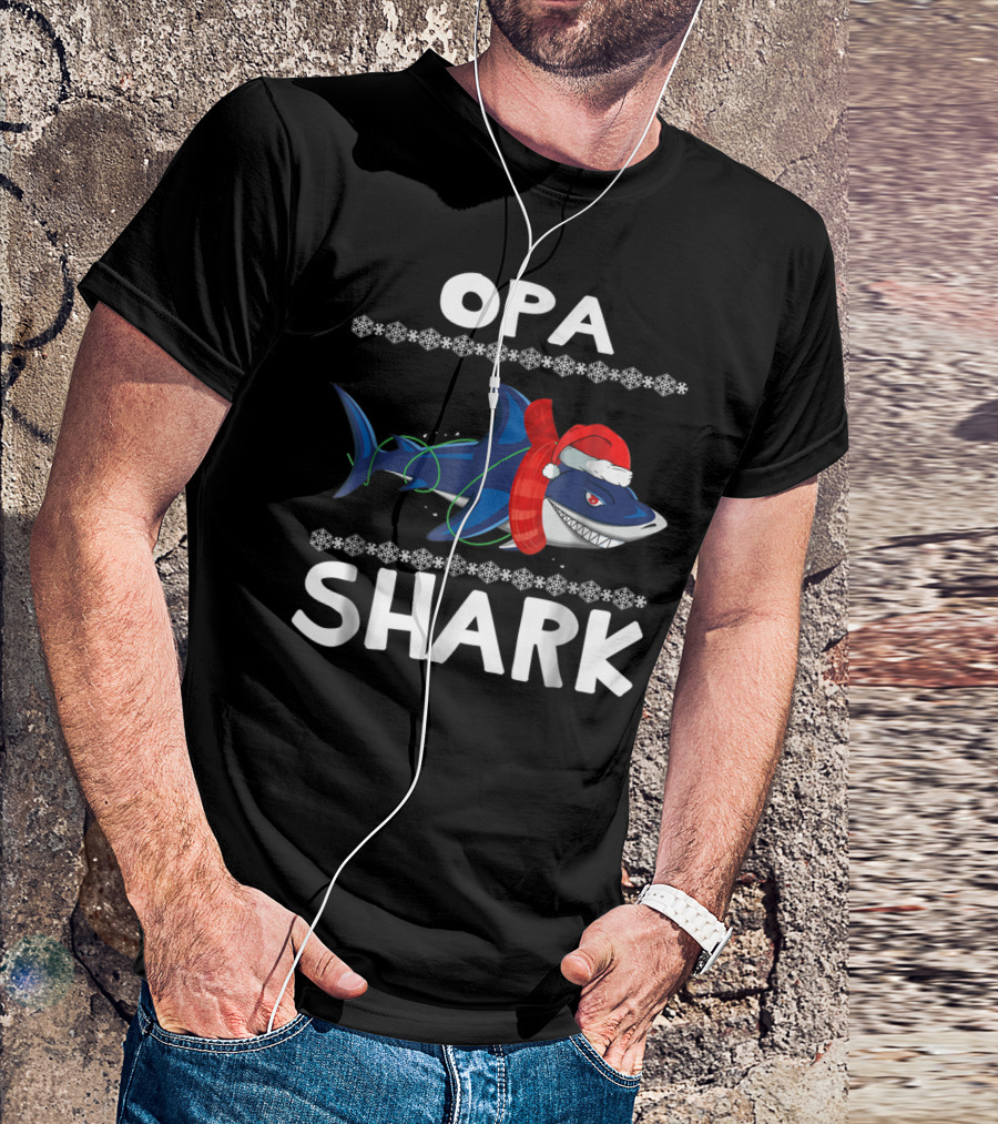 Opa Shark Christmas Family Santa Hat Snowflakes Ugly T-Shirt
