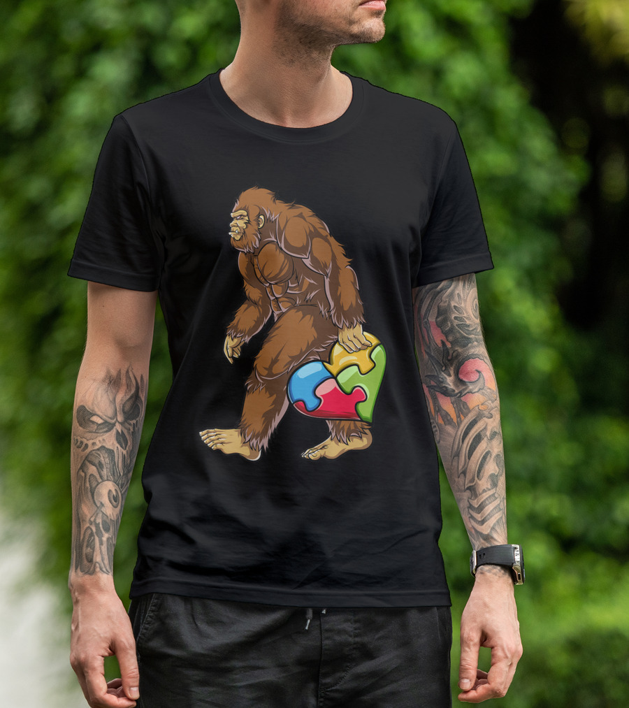 Bigfoot Holding Heart Puzzle Piece Autism Awareness Boys Men19 T-Shirt