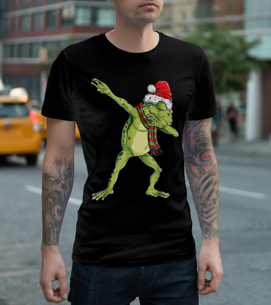 Christmas Dabbing Frog With Santa Hat And Scarf T-Shirt