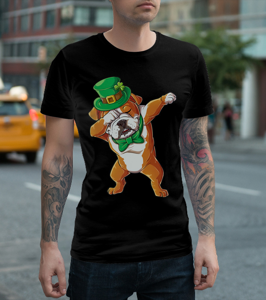 Dabbing English Bulldog St Patricks Day Leprechaun Hat Bow Tie T-Shirt