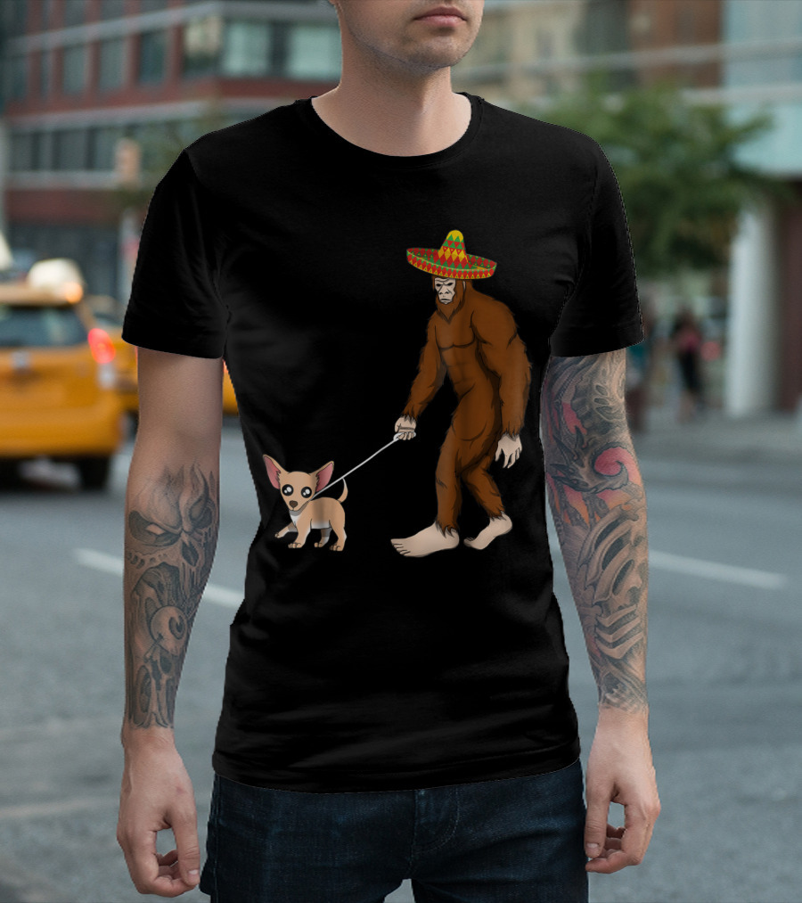 Bigfoot Sombrero Walking Chihuahua Cinco De Mayo T-Shirt