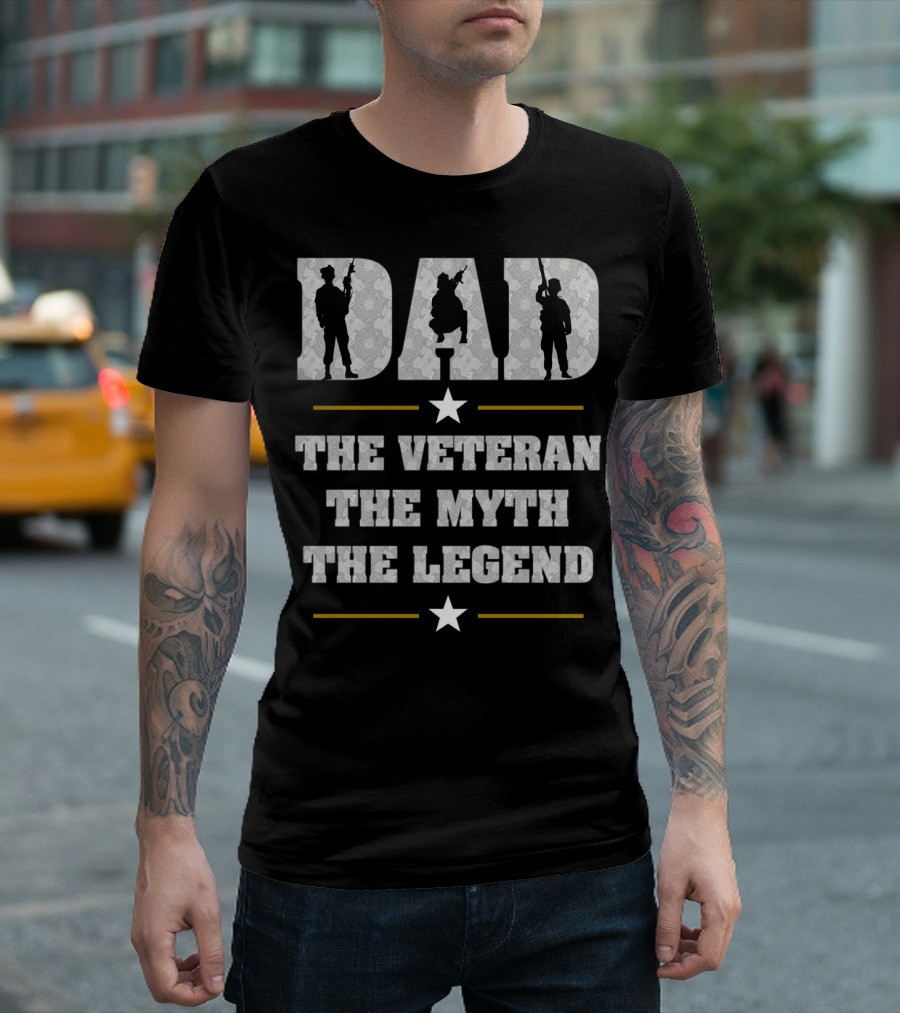 Dad The Veteran The Myth The Legend Veterans Day Silhouette Patriotic T-Shirt