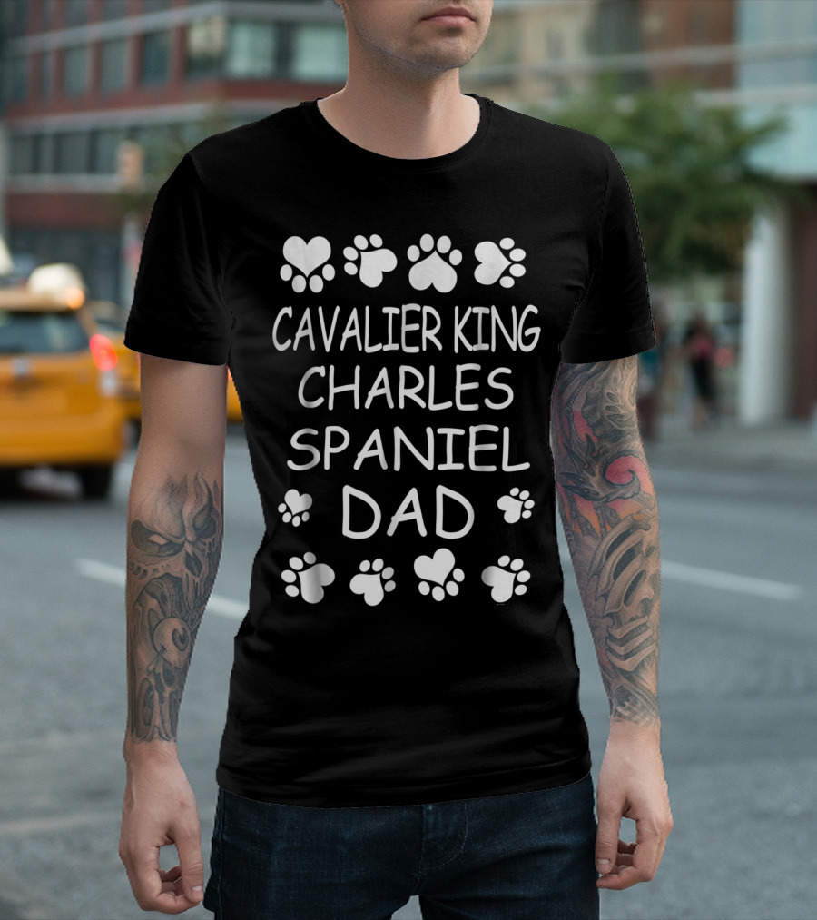Cavalier King Charles Spaniel Dad Paw Heart Design Christmas Tee96 T-Shirt