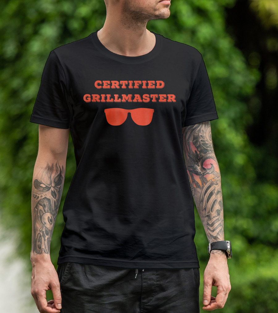 Certified Grillmaster Dad Pun BBQ Cooking With Sunglasses T-Shirt