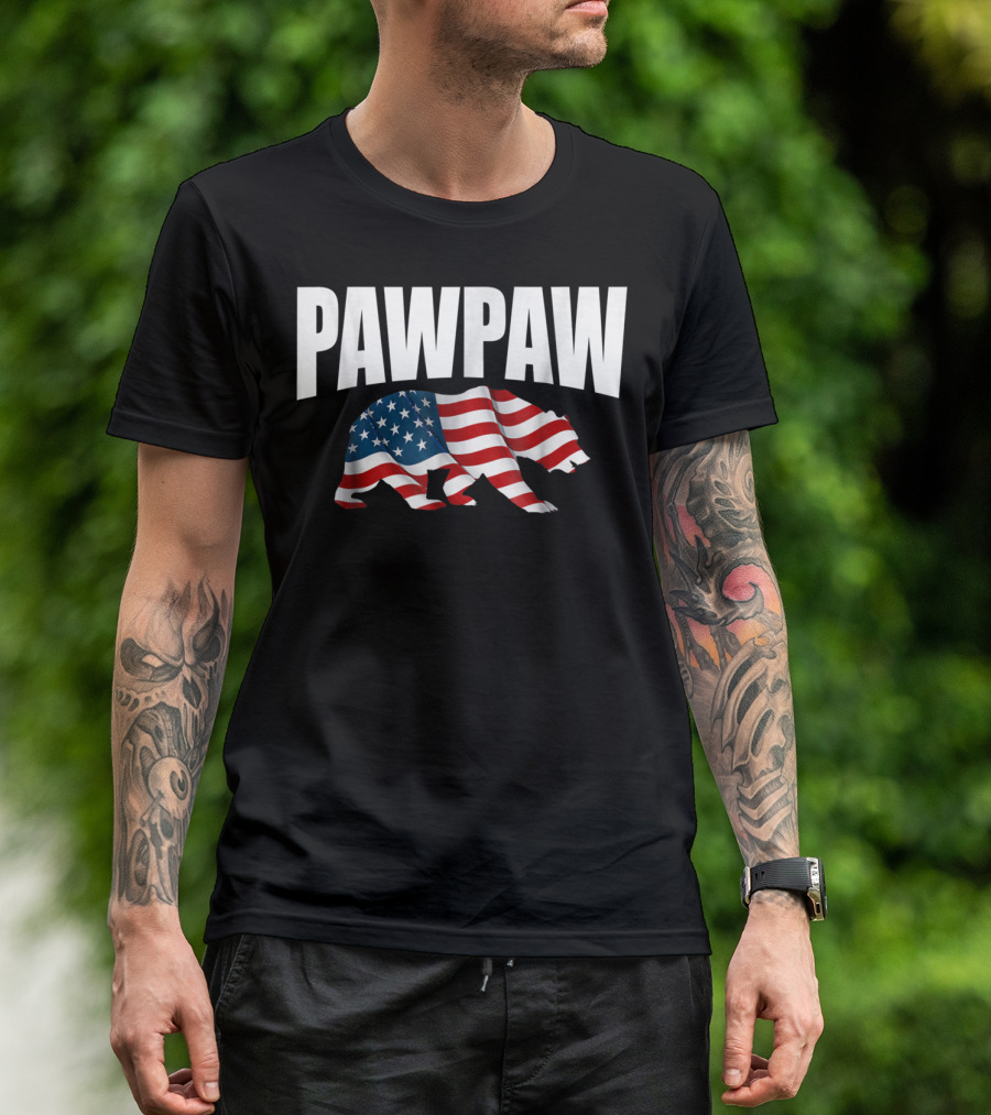 Pawpaw Bear USA Flag Dad Grandpa 4th Of July T-Shirt