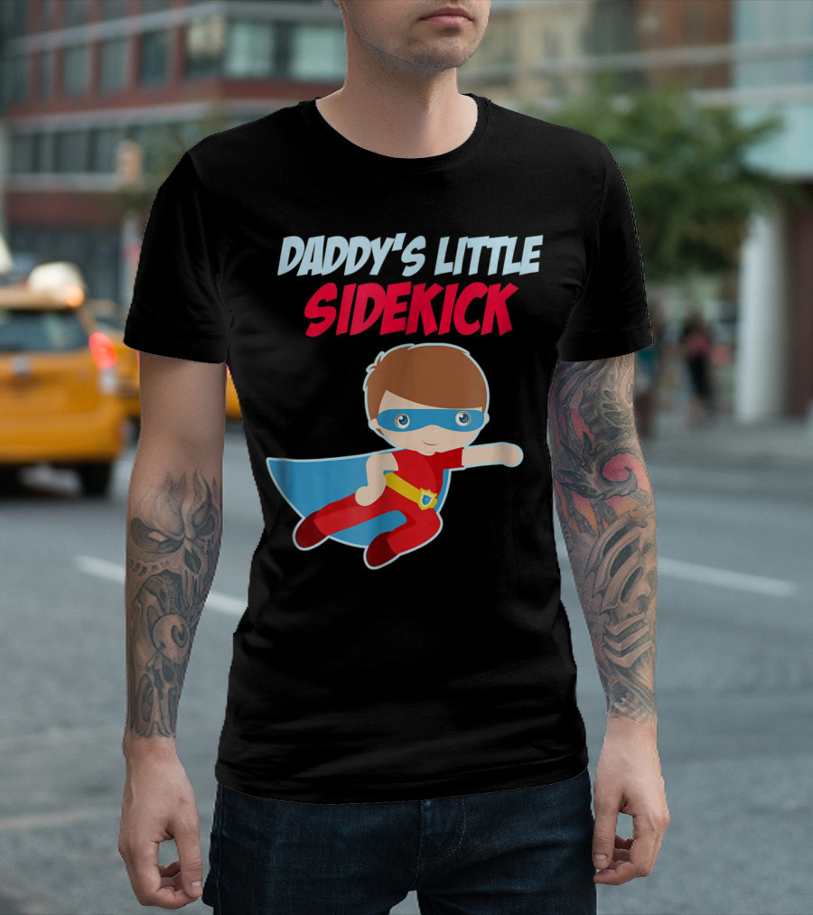 DADDYS LITTLE SIDEKICK Boys Cute Kid Dad Superhero Cape T-Shirt