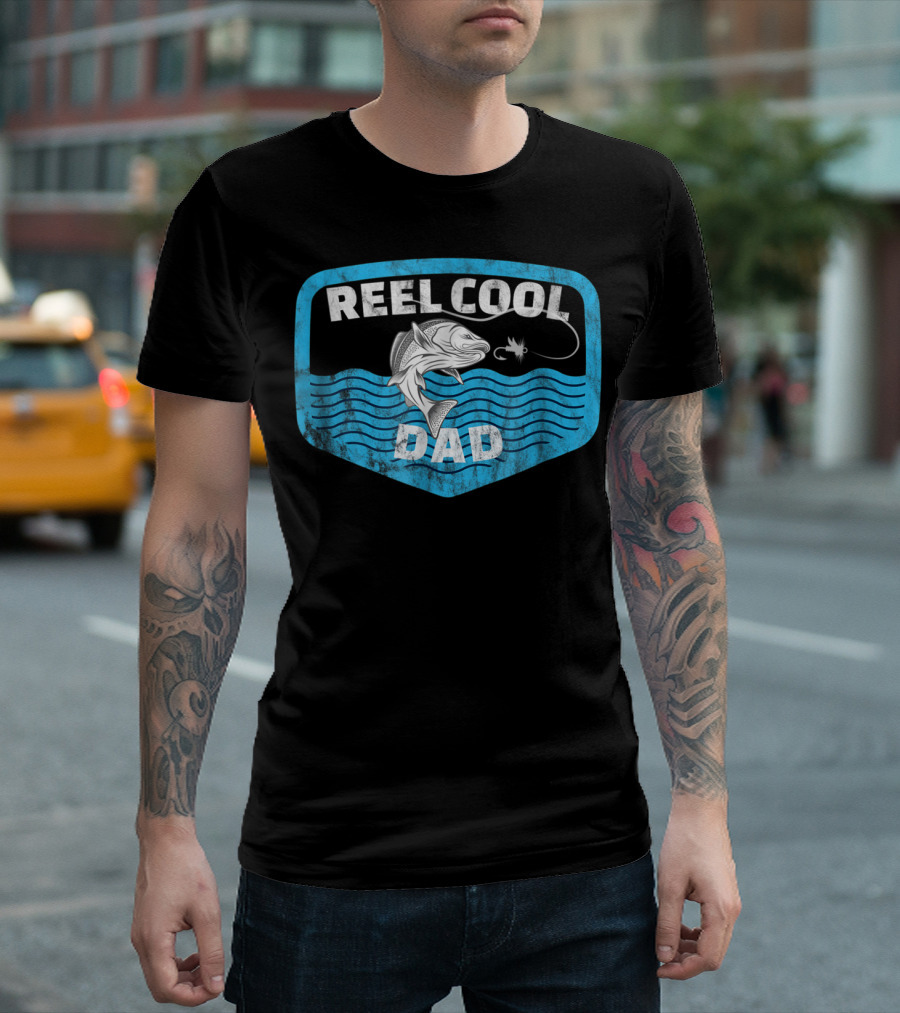 Reel Cool Dad Fathers Day Fishing Fish80 T-Shirt