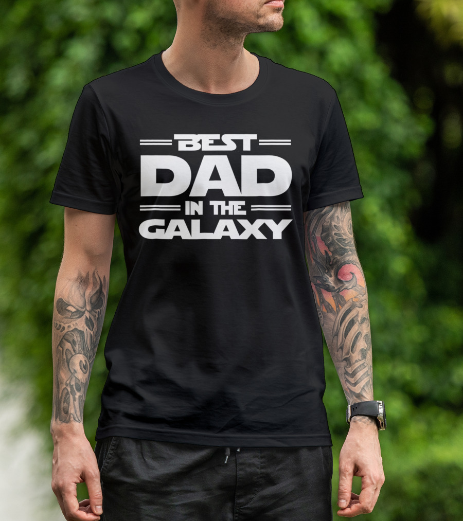 Best Dad In The Galaxy Funny SciFi 90s T-Shirt