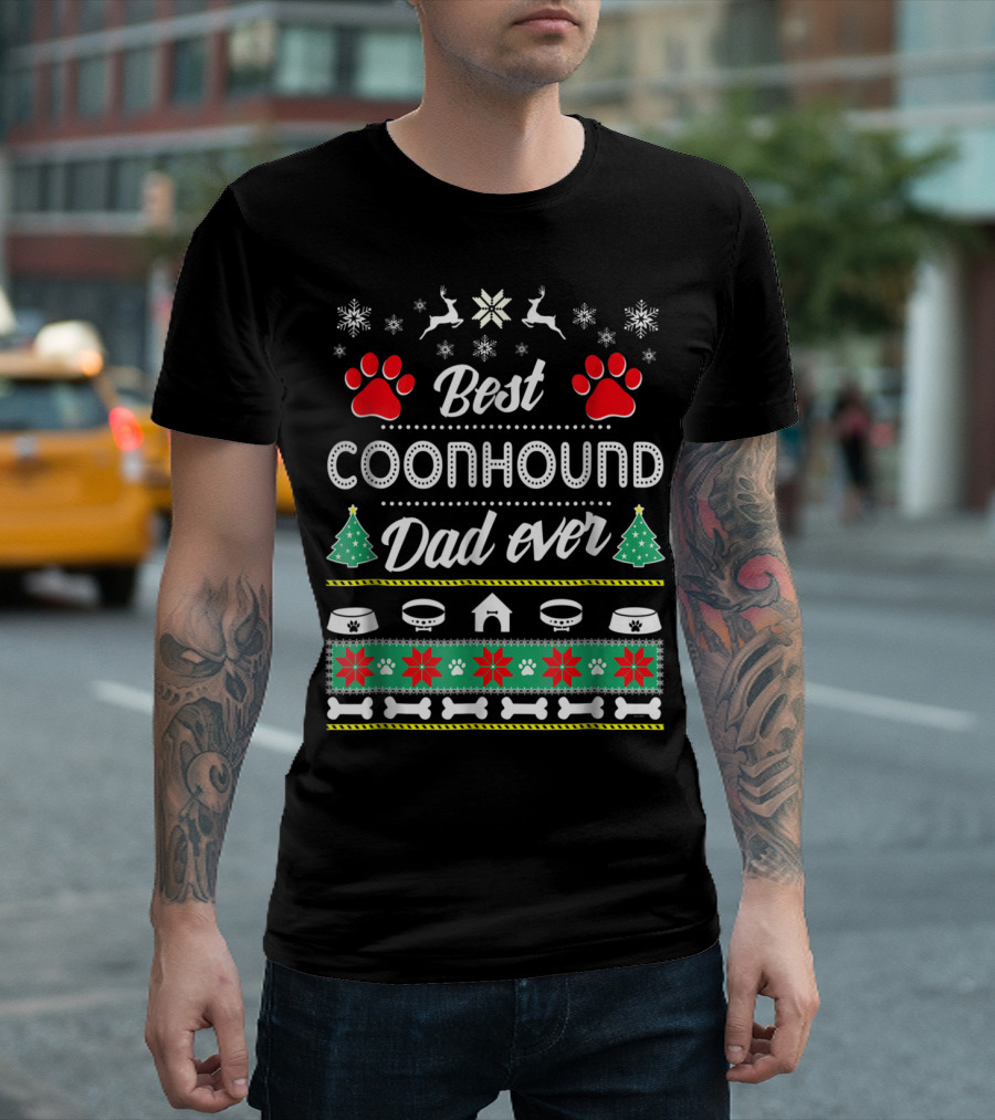 Best Coonhound Dad Ever Paws Trees Bones Snowflakes Reindeer T-Shirt