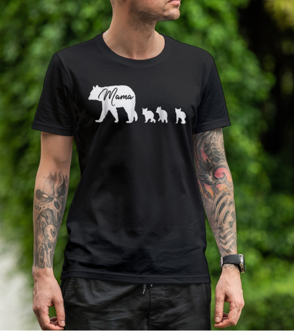 Mama Bear With Three Cubs Silhouette 图案 For Mother Bear T-Shirt