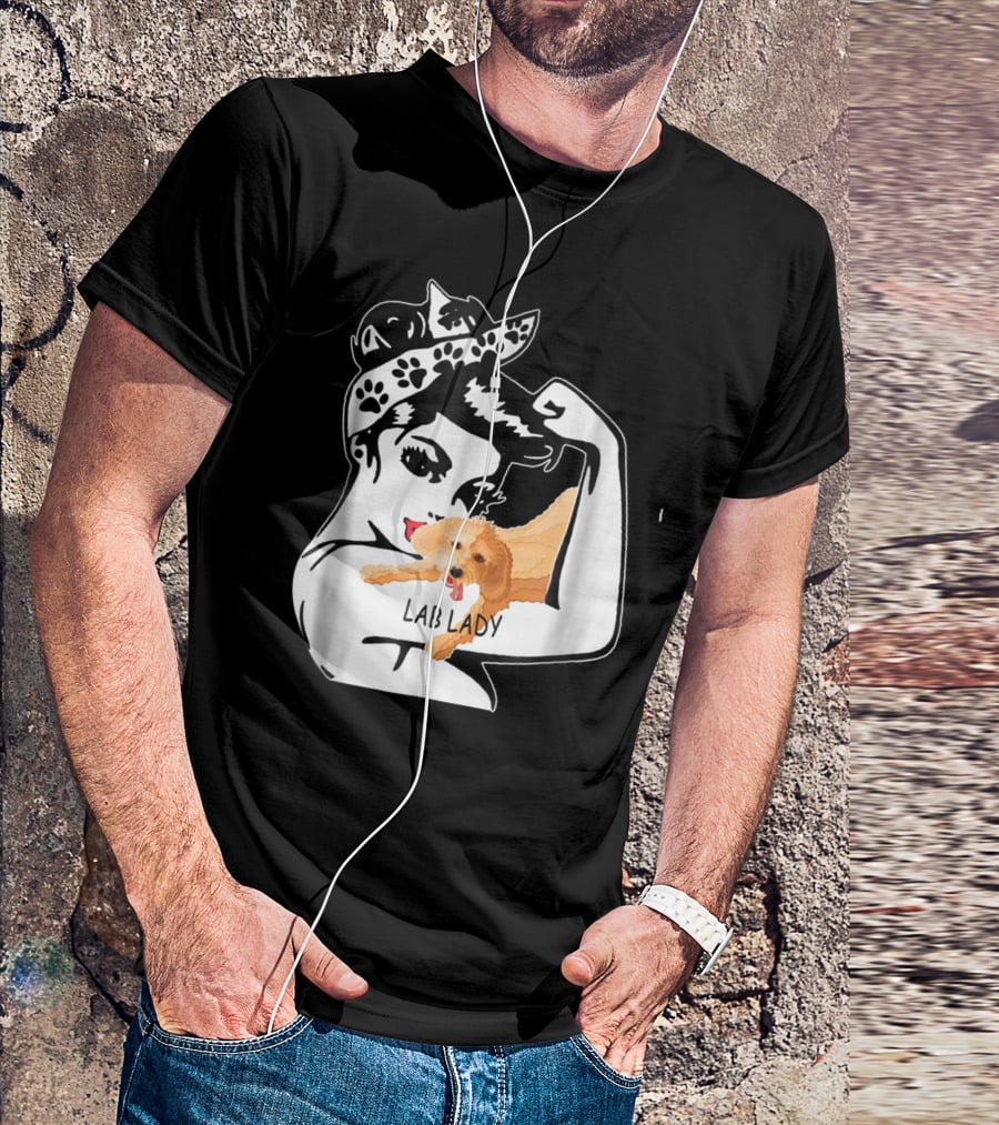 Labrador Retriever Lady Funny Mom Birthday Lab Lady T-Shirt