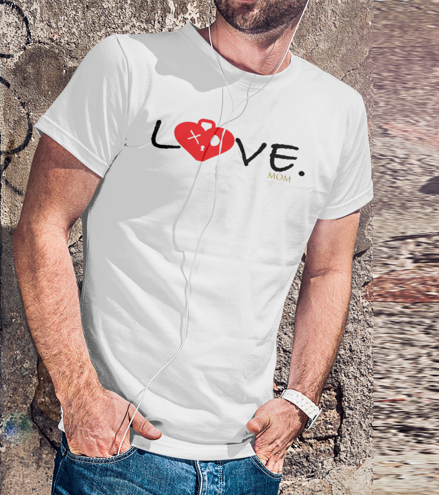 LOVE MOM Red Broken Heart 50 T-Shirt