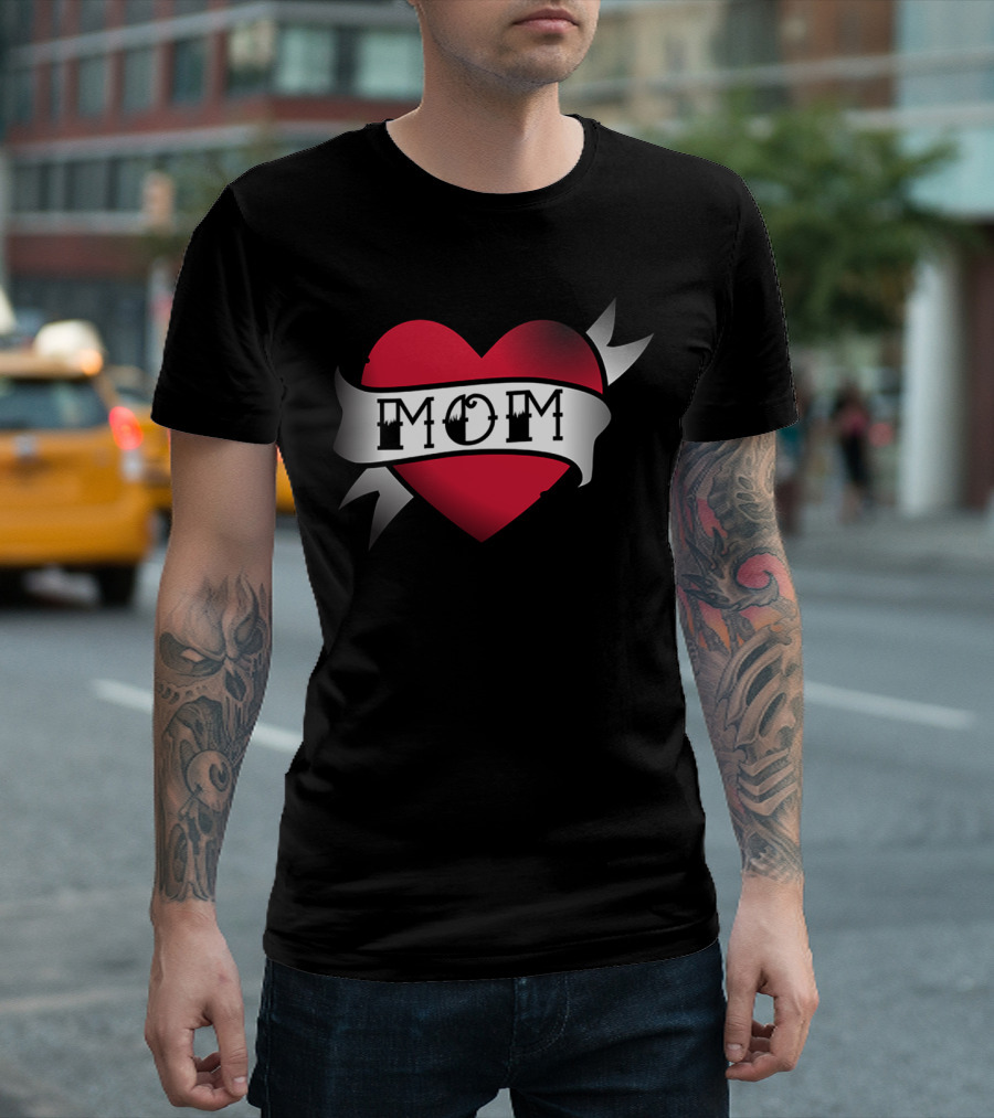 Mom Dark Red Heart Banner Tattoo T-Shirt