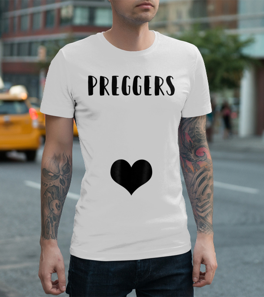 Preggers Announce Baby Prego Mom Heart Idea46 T-Shirt