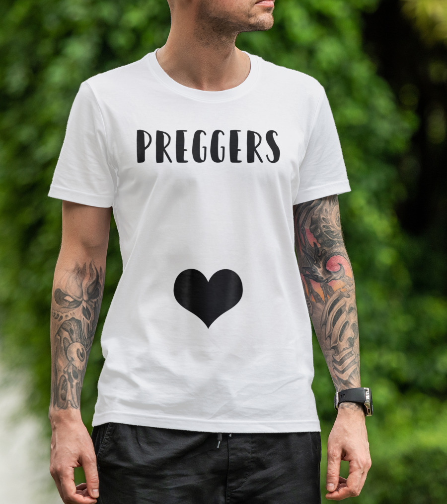 Preggers Announce Baby Prego Mom Heart Idea46 T-Shirt