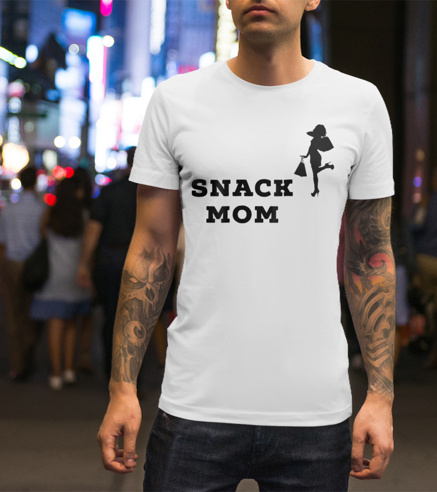 SNACK MOM T-Shirt