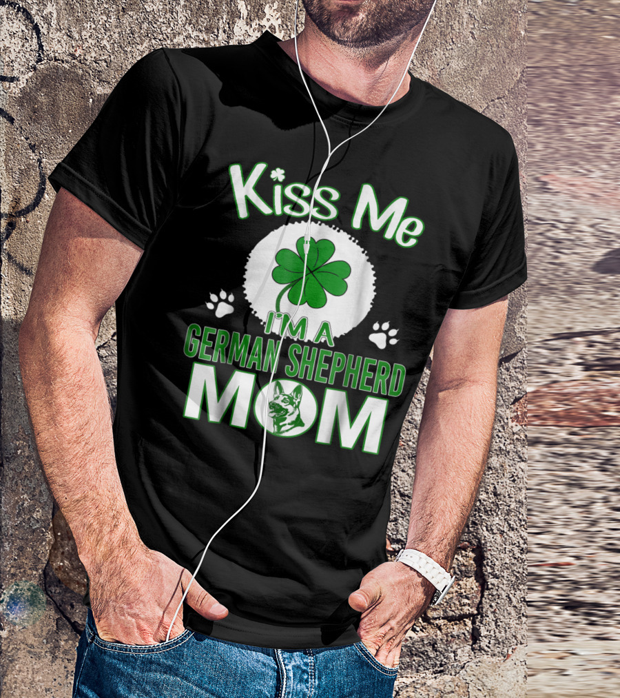 Kiss Me I'm A German Shepherd Mom Shamrock Paw Prints T-Shirt
