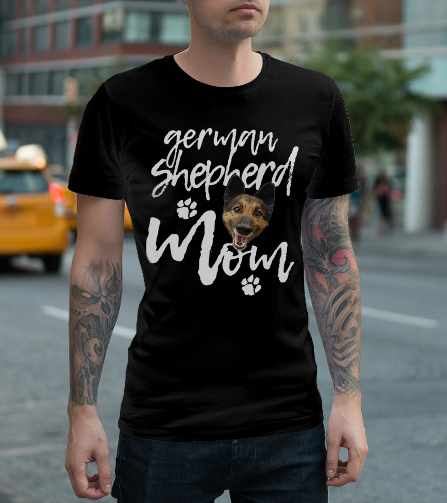 German Shepherd Mom Cute Dog Face with Paw Prints T-Shirt