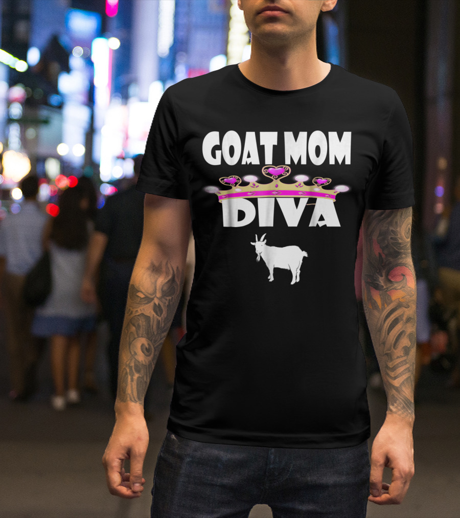 GOAT MOM DIVA Pink Crown Pet Goat Lover T-Shirt