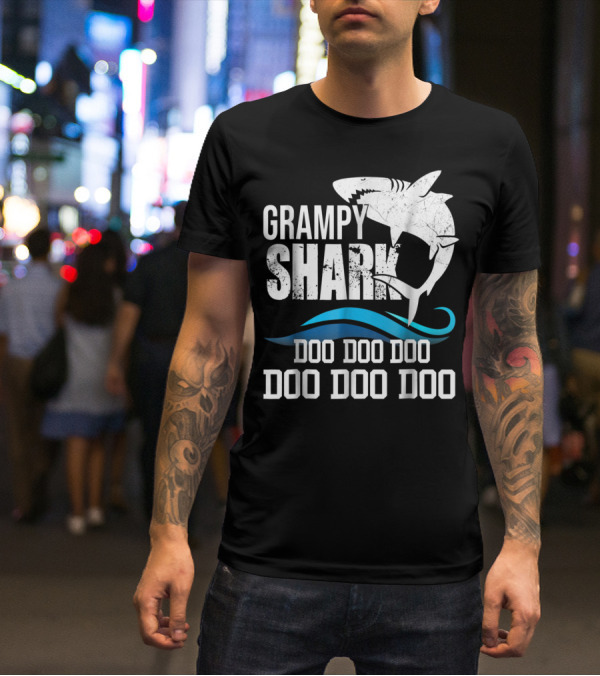 Grampy Shark Doo Doo Doo Halloween Grandma Mother Mom T-Shirt