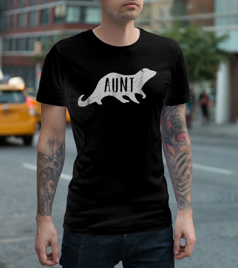 Vintage Otter Aunt T-Shirt