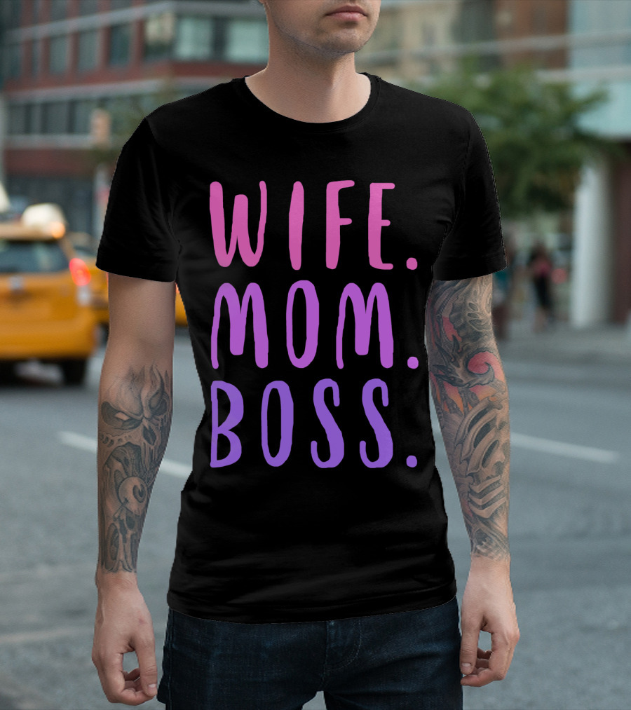 WIFE MOM BOSS Fashion Foe 95 T-Shirt