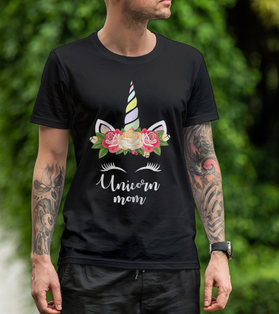 Unicorn Mom Cute Unicorn Birthday Mommy Mama62 Flower Bouquet Horn Ears T-Shirt