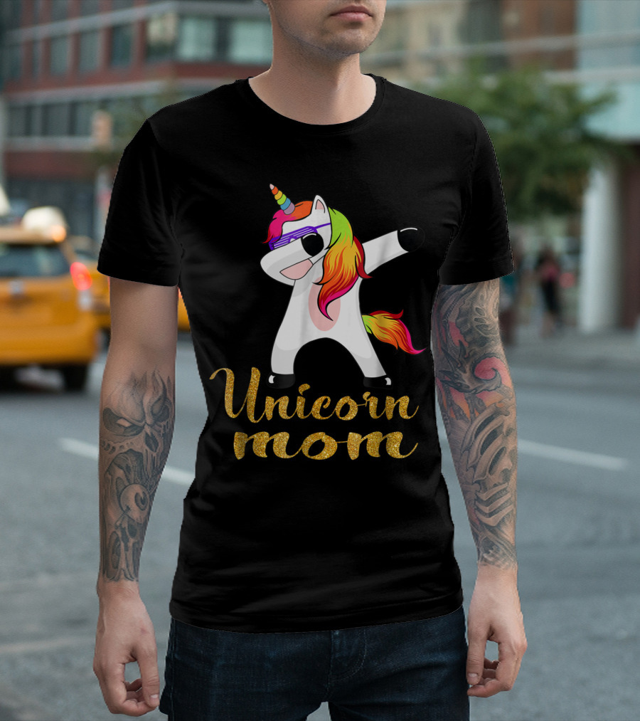 Unicorn Mom Glitter Text Rainbow Hair Dabbing Unicorn T-Shirt