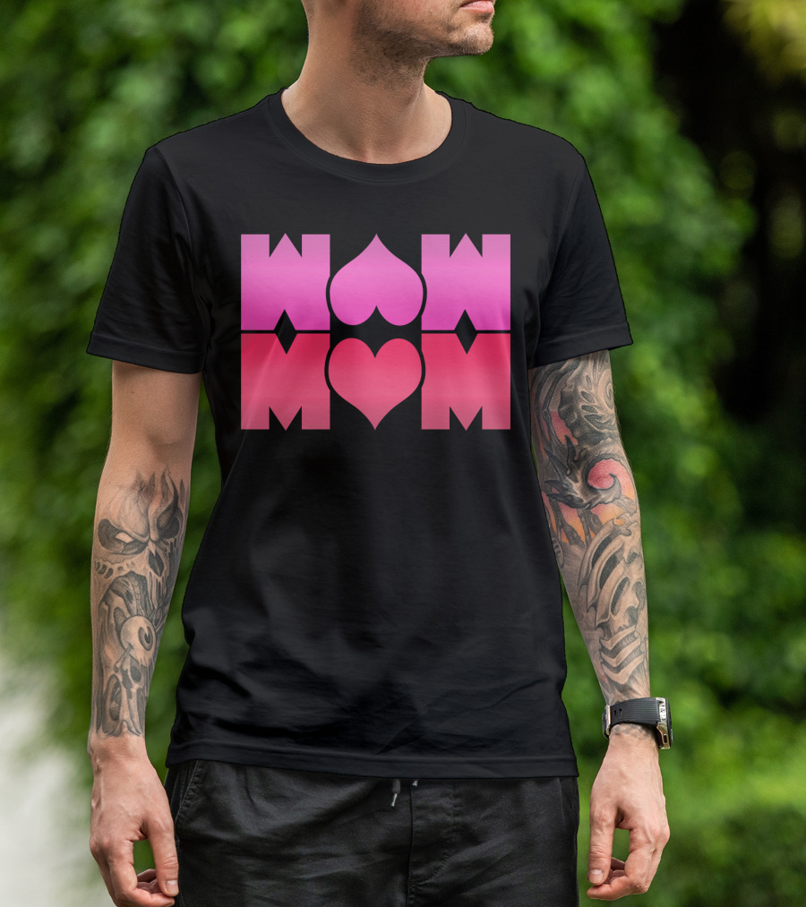 WOW MOM Awesome Super Mommy Pink Heart T-Shirt