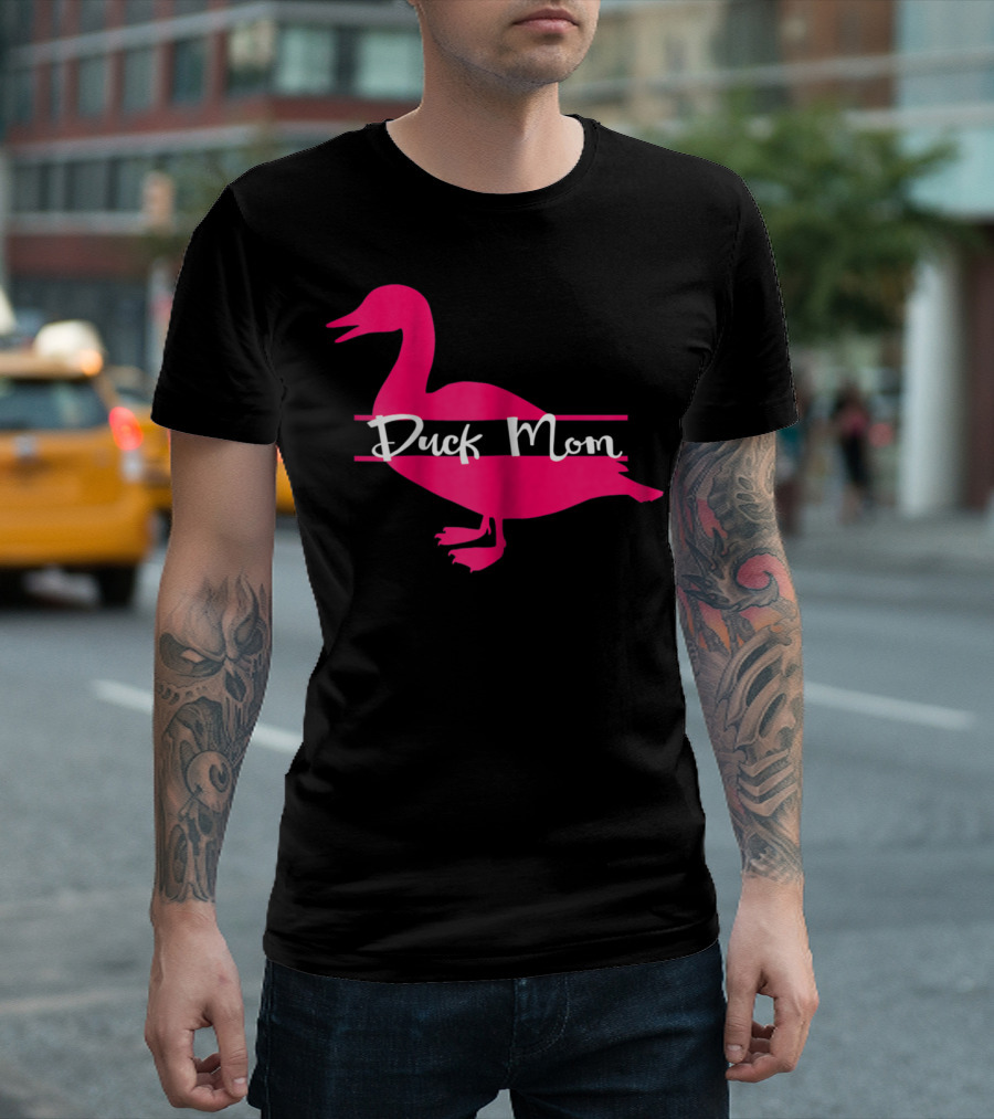 Duck Mom Rouen Pekin Duck Pink T-Shirt