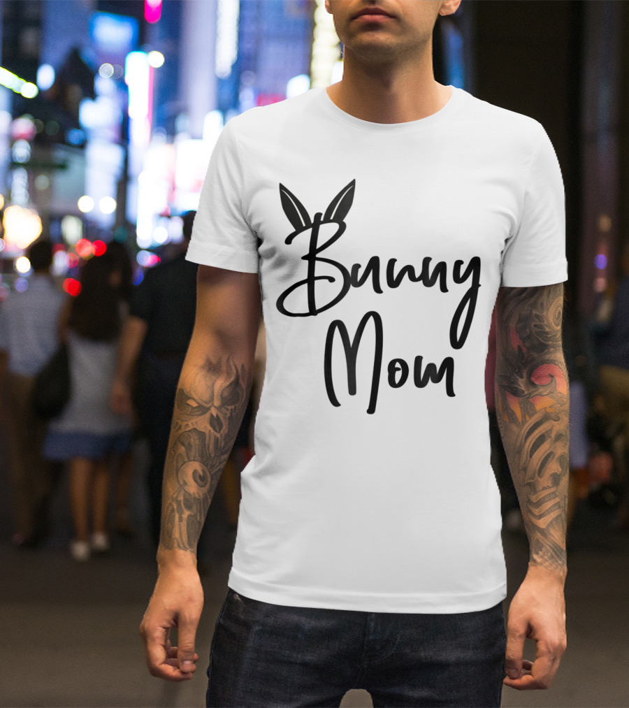 Bunny Mom Cute Bunny T-Shirt