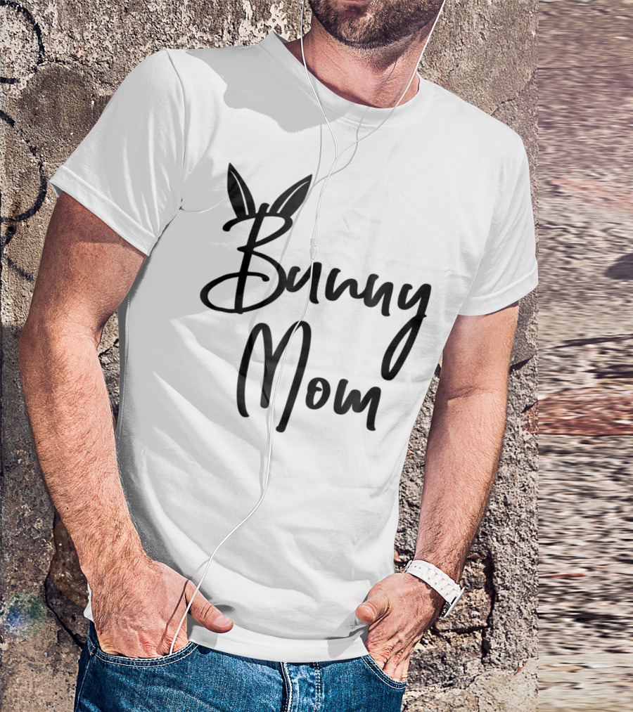 Bunny Mom Cute Bunny T-Shirt