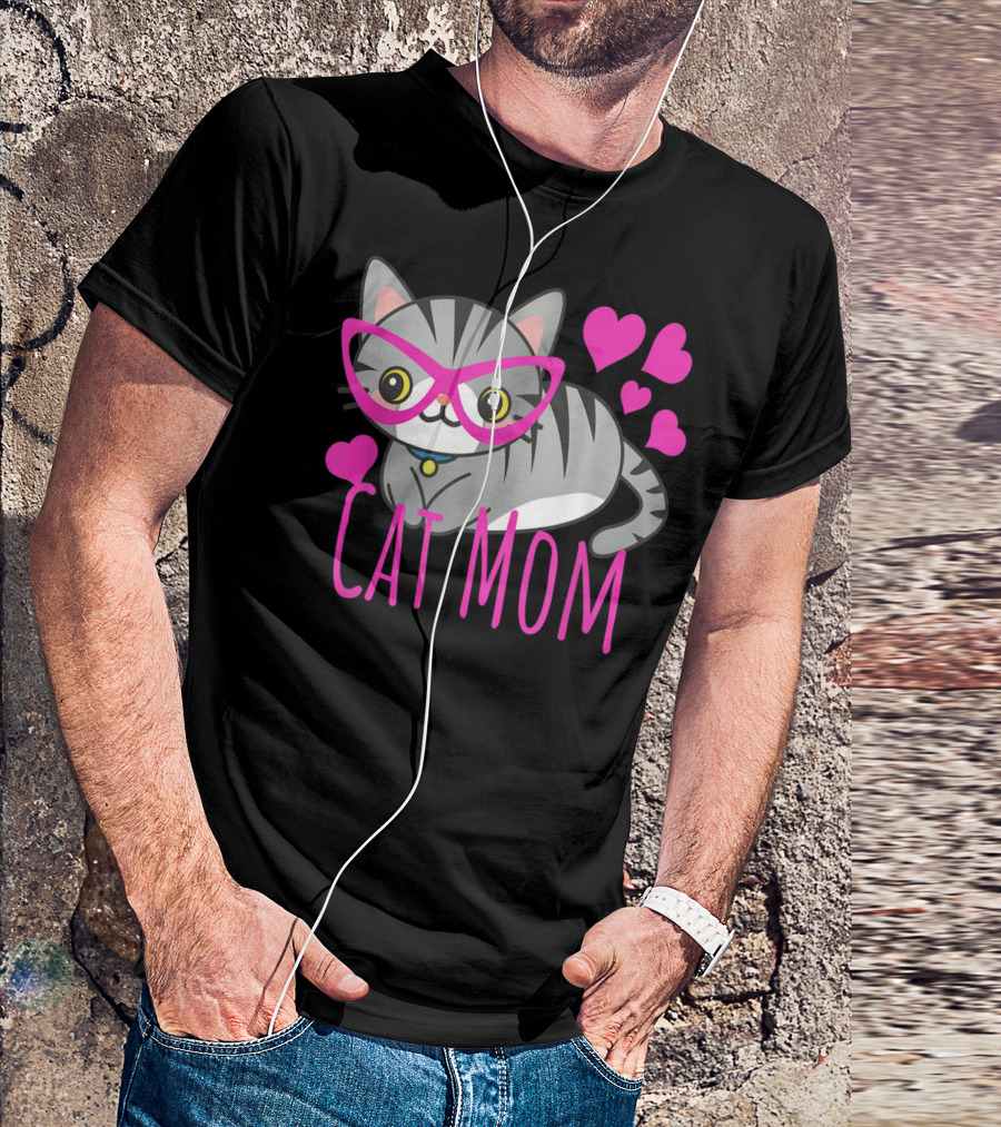 Cute Kawaii Cat Mom With Pink Glasses And Hearts T-Shirt