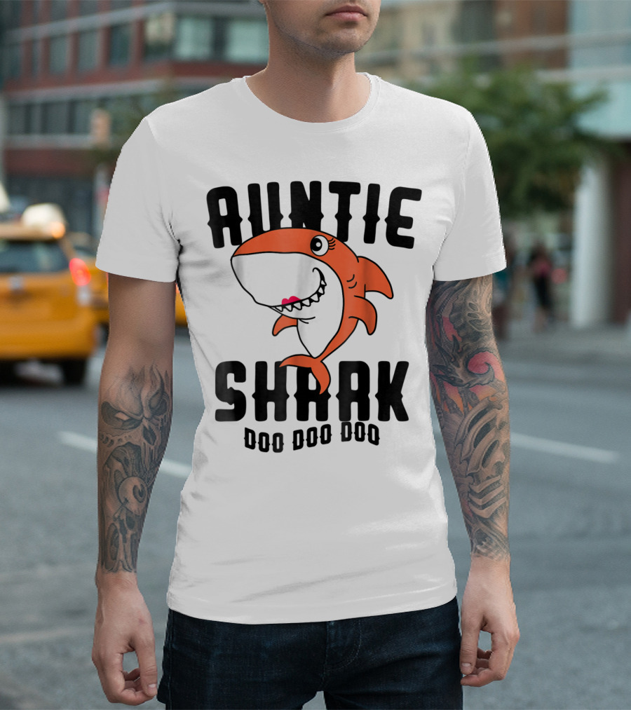 Auntie Shark Doo Doo Doo Mom Grandma Halloween Christmas T-Shirt