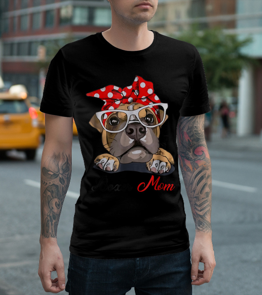 Boxer Mom Funny Boxer Dog With Glasses And Red Polka Dot Bandana T-Shirt